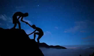 lehajol és felsegít
